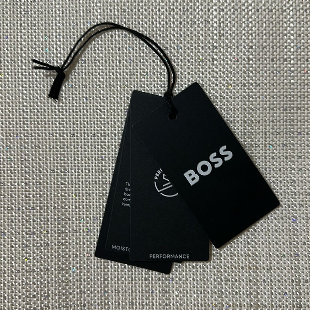 Hugo Boss Thread & Tag